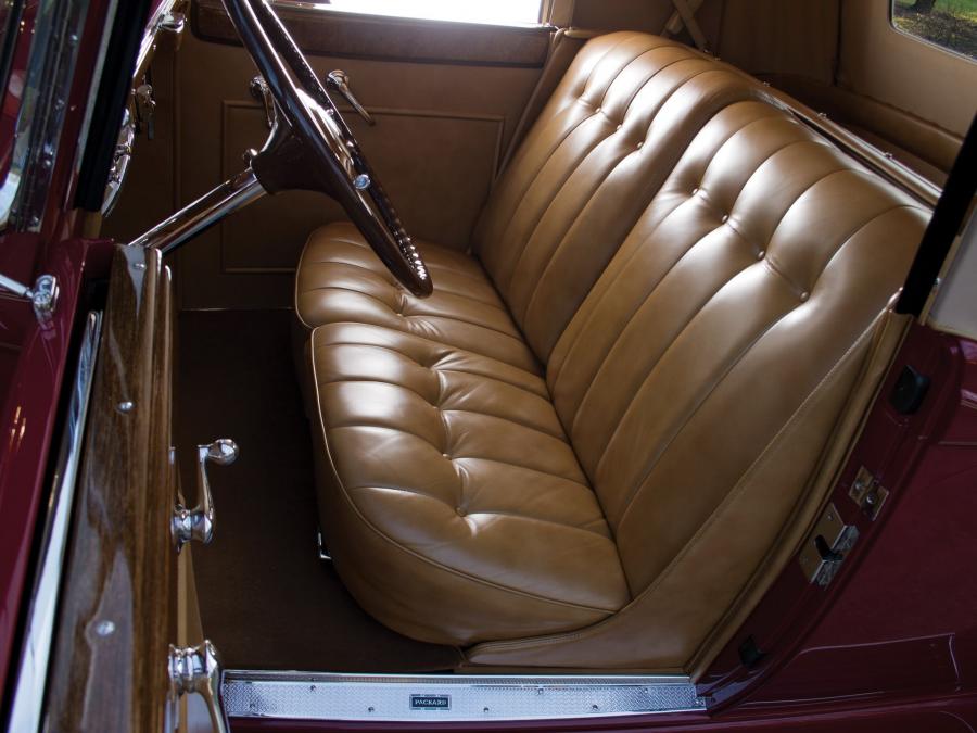  Packard Twelve Coupe Roadster 1933 года  (фото 4 из 51)